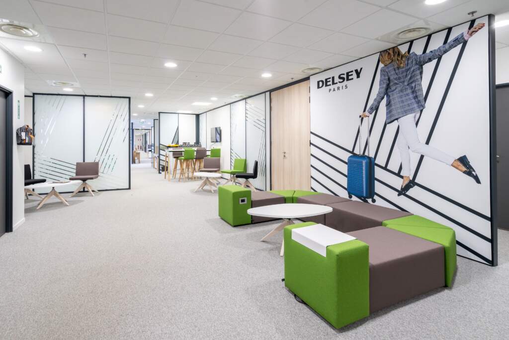 aménagement_bureaux_roissy_espace_accueil