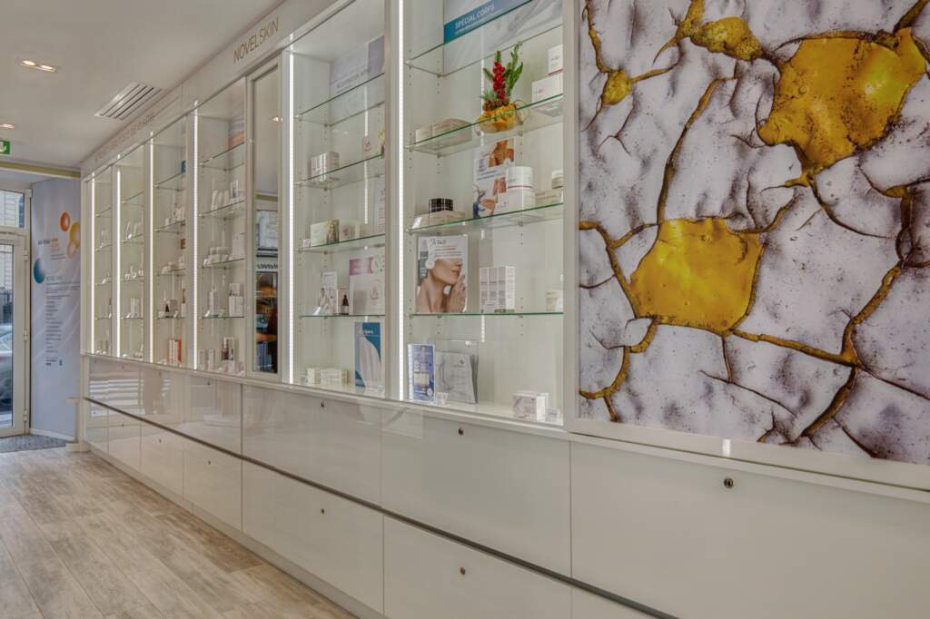 amenagement boutique esthetique medicale 12 1024x682 - Aménagement d'un commerce de produits d'esthétique médicale