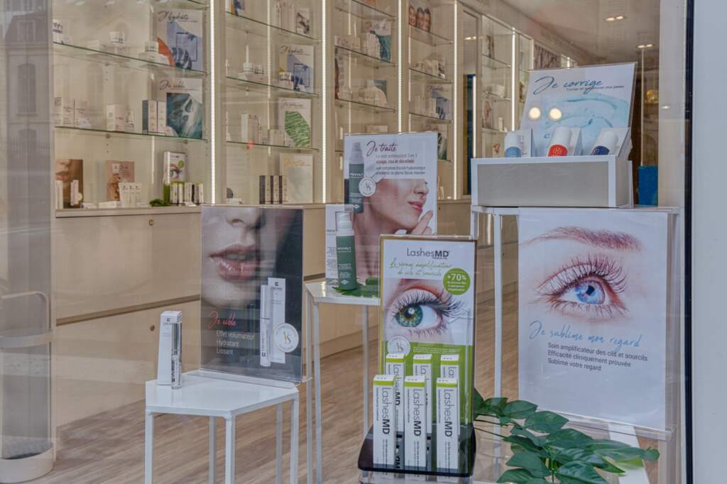 amenagement boutique esthetique medicale 3 1024x682 - Aménagement d'un commerce de produits d'esthétique médicale