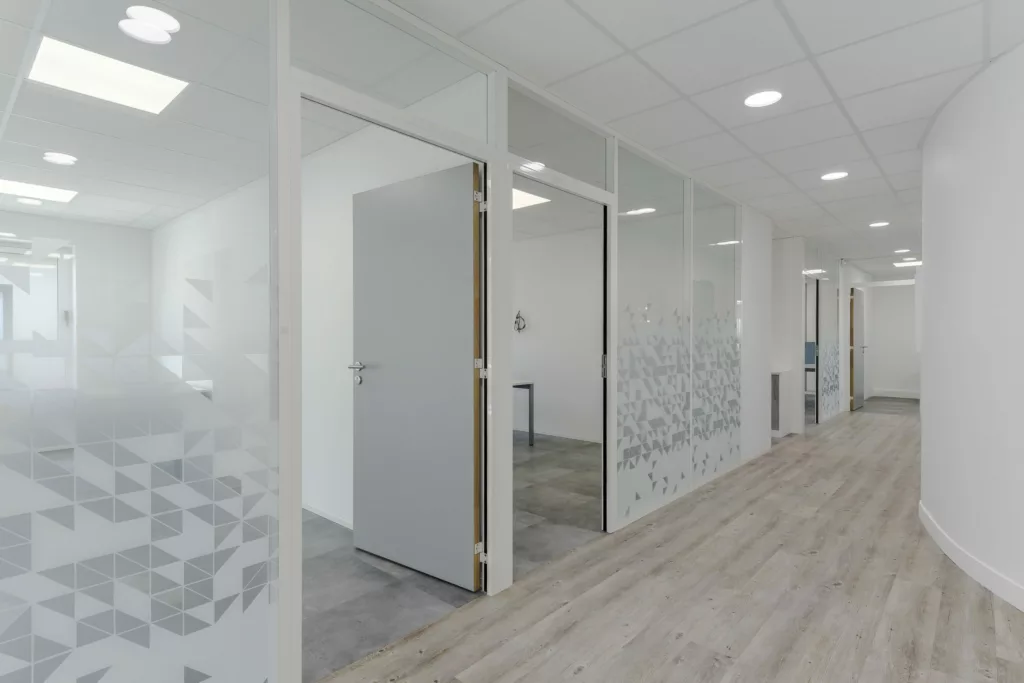 amenagement cabinet comptable voisins le bretonneux 11 scaled 1024x683 - Aménagement cabinet d'expert comptable Voisins le Bretonneux