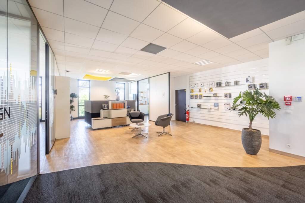 amenagement bureau design paris ouest 1 1024x683 - Aménagement bureau flex office