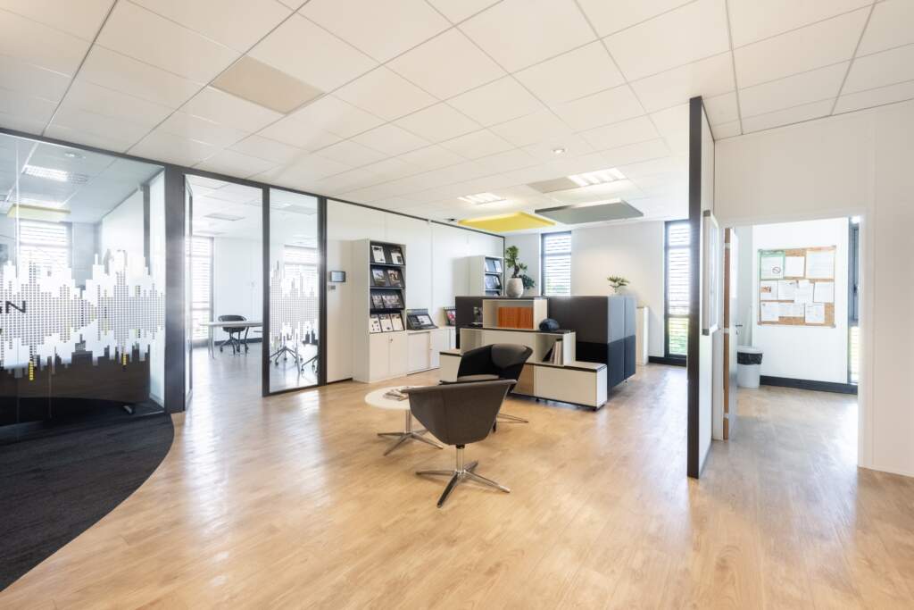 amenagement bureau design paris ouest 22 1024x683 - Aménagement bureau flex office