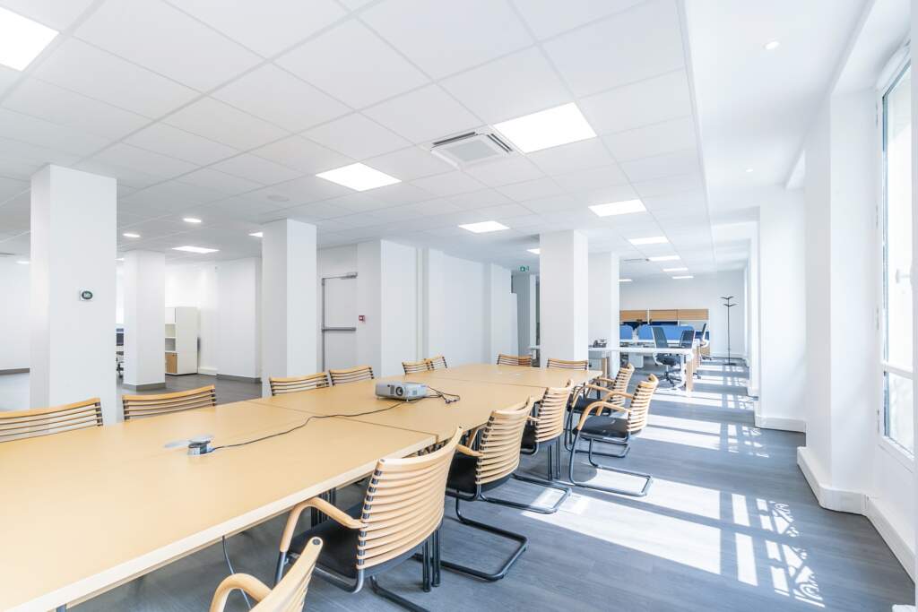 amenagement bureaux mutuelle paris 13 1024x683 - Création d'une agence mutuelle assurance à Paris