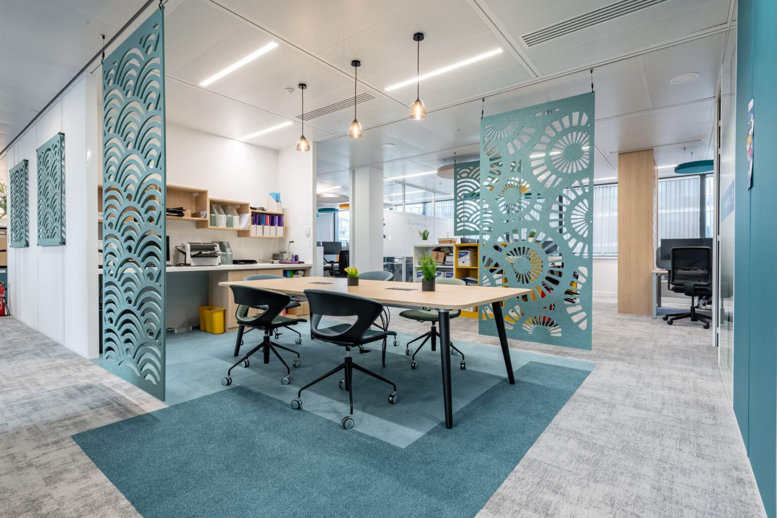 Comment réussir l'aménagement de bureaux professionnels pour booster la ...