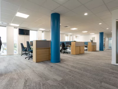 amenagement locaux massy essonne 2 400x300 - Normes-aménagement-PMR-entreprise