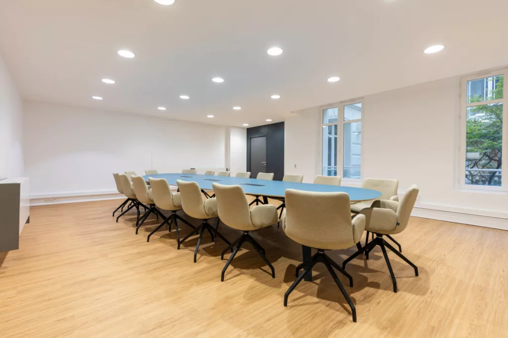 salle de réunion : Aménagement bureaux professionnels à Paris 75