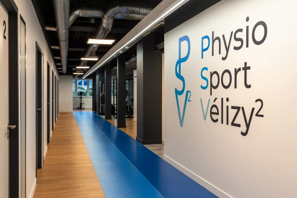 AMSO : Aménagement complet et décoration du hall d'entrée d'un centre de Kiné et Ostéopathie (PSV Vélizy²) à Vélizy-Villacoublay (78).