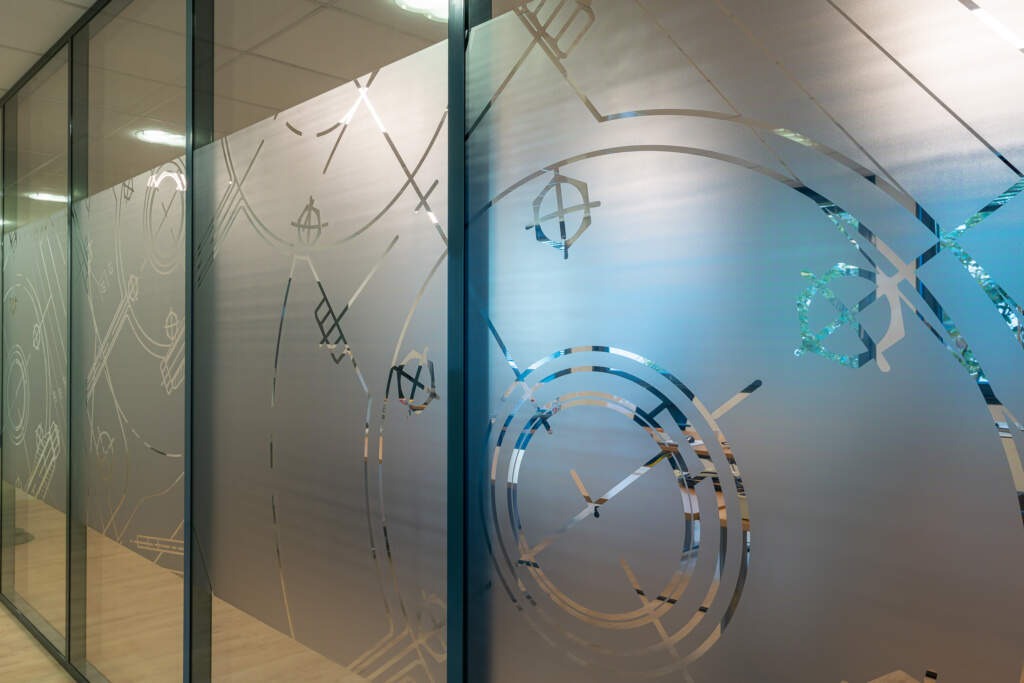 Aménagement salle de formation Sèvre - film sur mesure pour cloison