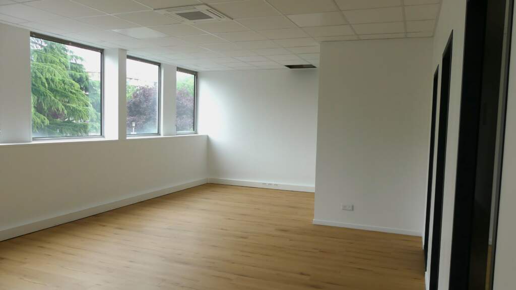 Rénovation locaux association - travaux finis