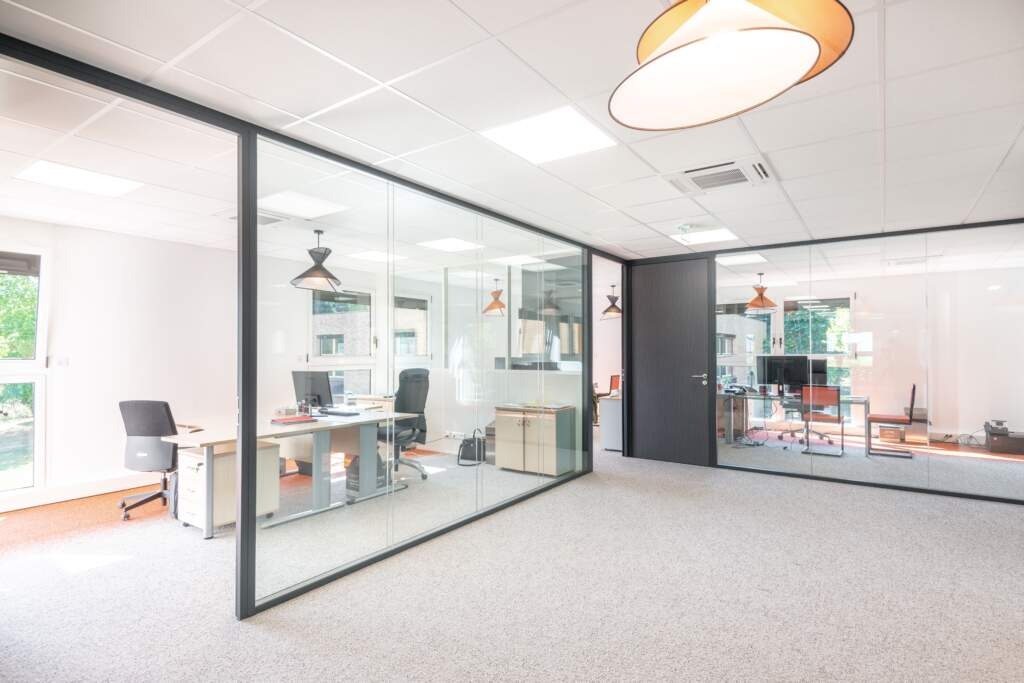 amenagement bureau partage 1024x683 - Travaux d'aménagement bureau Montigny le Bretonneux