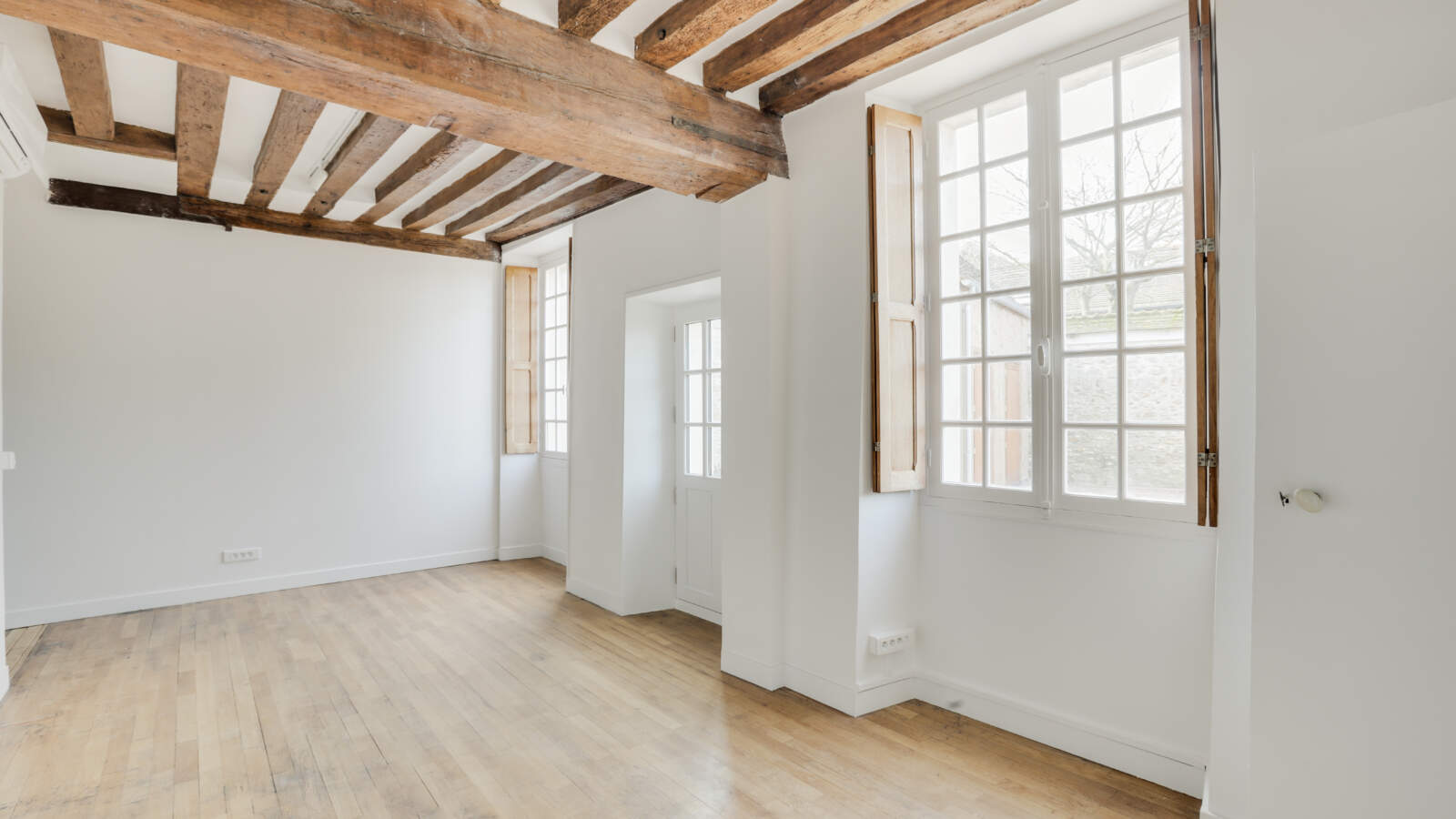 amenagement bureau yvelines 78 2 1600x900 - Aménagement bureau Yvelines 78